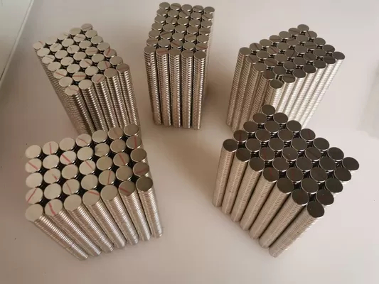 Jüngste Firmenblogs über Industrielle Neodym-Magnete: Hohe Leistung mit vielseitigen Korrosionsschutzbeschichtungen