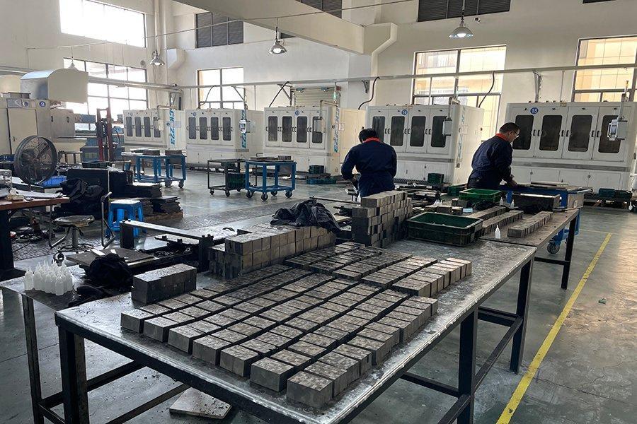 Jüngste Firmenblogs über Chinas neueste Exportpolitik für Seltenerd-Permanentmagnete