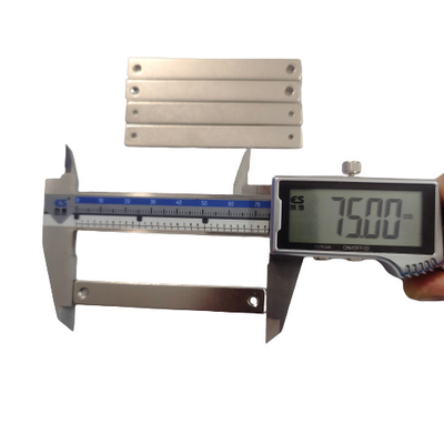 kaufen N42 Lange industrielle Neodym 75 X 10 X 3mm Magnete für Generatoren / Motoren mit zwei CounterSunk-Löchern online manufacture