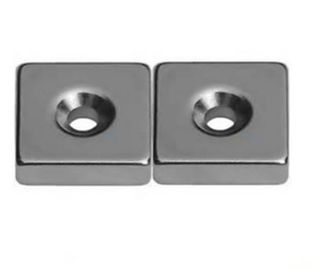 kaufen Angesenkte Grad-Neodym-seltene Erde des Loch-N52 Dauermagnet für die Fischerei online manufacture