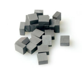 kaufen Kundengebundener kleiner Barium-Ferrit-Stabmagnet keramisch für Verkauf 25.4*12.7*6.35 online manufacture