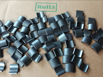 kaufen Grad-Ferrit-Bogen-Magnet-keramische Bewegungsbogen-Segment-Magneten Y30 Y33 Y35 online manufacture