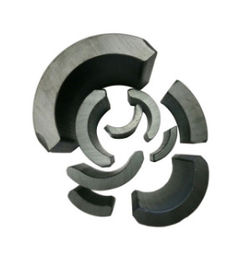 kaufen Dauerhaftes Ferrit-Bogen-Magnet-Material Sro/Bao/Fe2o3 für Motorgenerator online manufacture